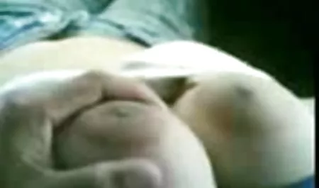 ટીન ડેઇઝી ઉનાળો નહીં તેના સુંદર પોર્નો pussy ગરમ