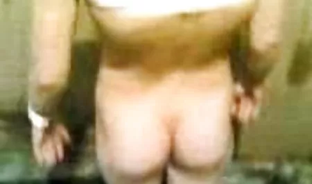 પેટ્ટી ઘણો છે લેસ્બિયન સુંદર યુવાન porn મિત્ર