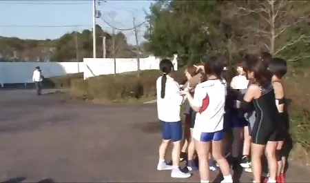 કાળા વાળ વાળી છોકરી હાર્ડ Fucked ગેરેજ માં સૌથી સુંદર પોર્ન વિડિયો