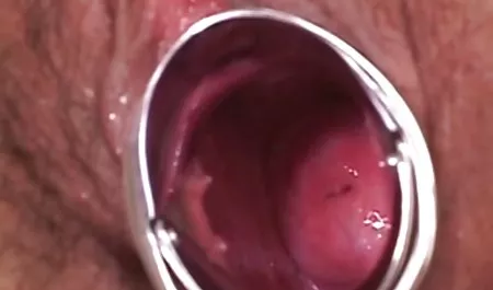 હેપી પોર્ન સાથે એક સુંદર વાર્તા Tugs - માંસ Massager