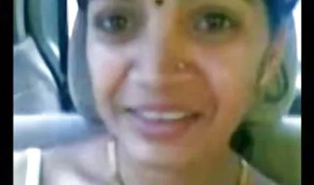 ખૂબસૂરત ટીની Fucks એક પોર્ન સુંદર પેન્શનર